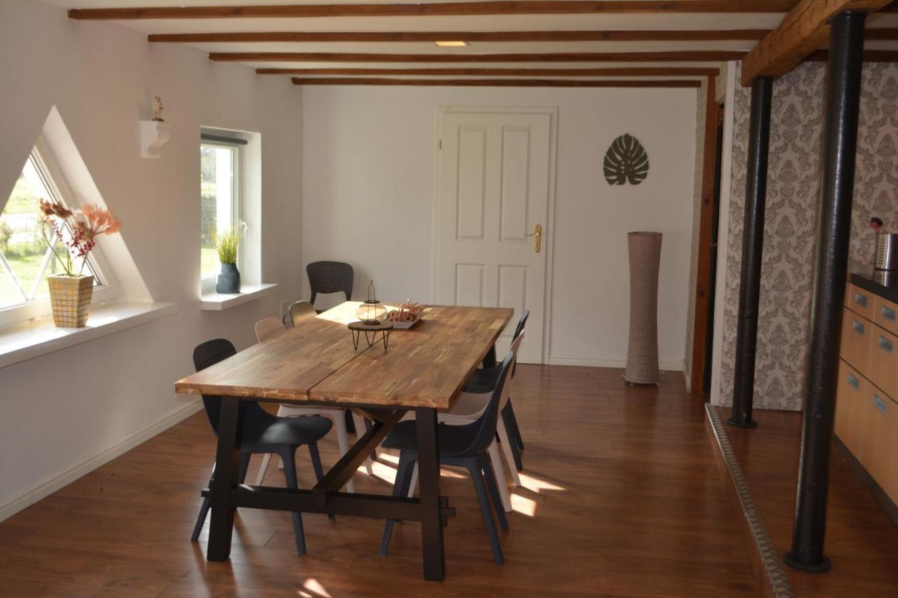 Ferienwohnung Grafenland Dersum 외부 사진